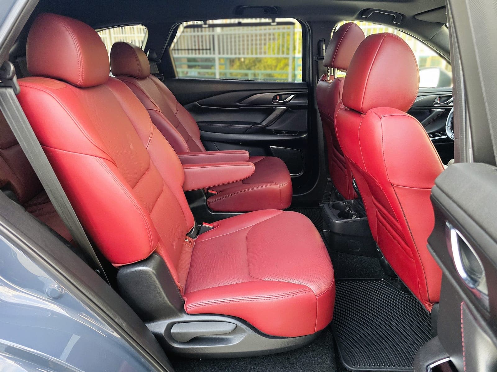 Gray Mazda CX-9 Carbon Edition